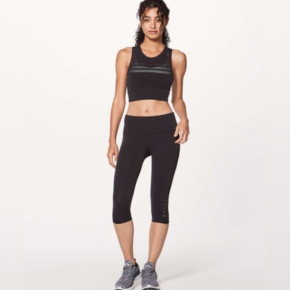 lululemon Reveal Crop - Picture 4 of 4